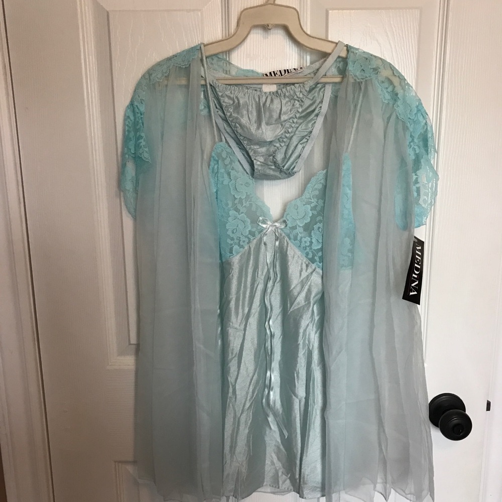 NWT-3 piece lingerie set